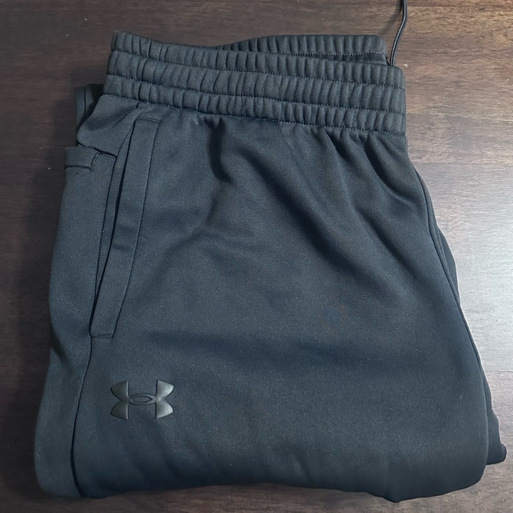 Under Armour Black Fleece Twist Pants